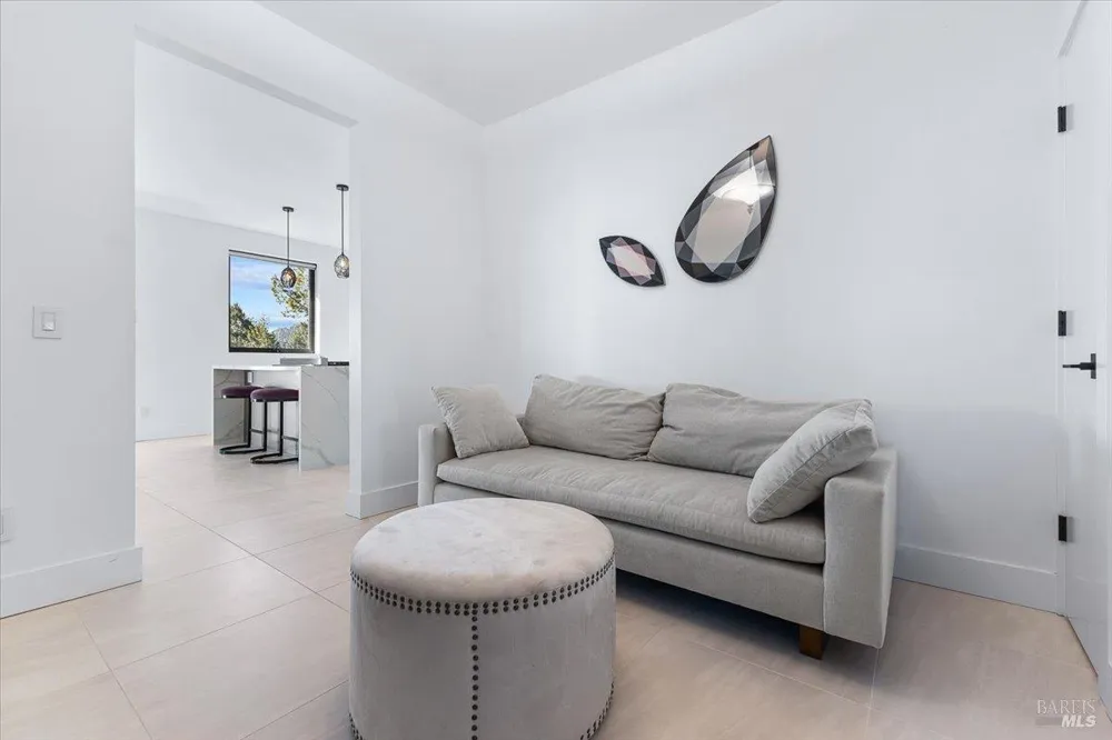 3100 Muniz Ranch Road Jenner, CA 95450
