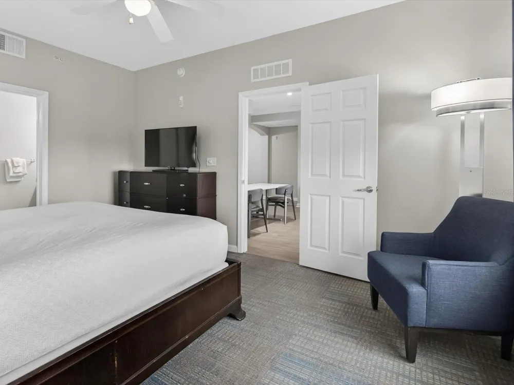 14501 GROVE RESORT AVENUE #1721 Winter Garden, FL 34787