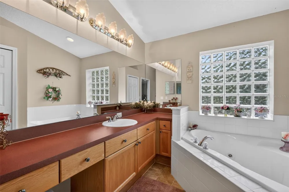 41722 POINCIANA STREET Eustis, FL 32736