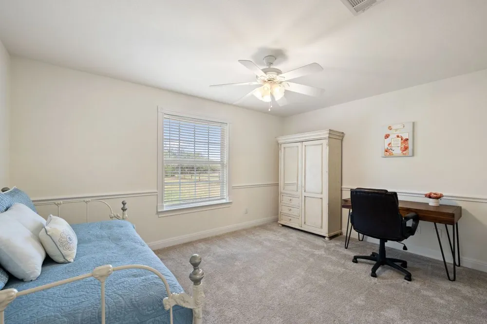 744 W Bartlett Drive Buda, TX 78610