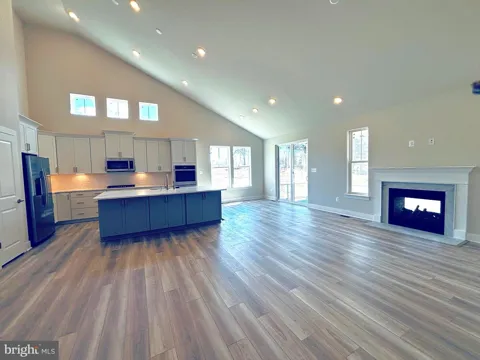 9191 PEACH TREE DRIVE