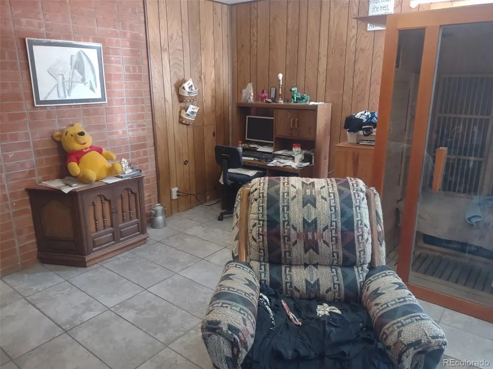 50 Paradise Drive Burlington, CO 80807