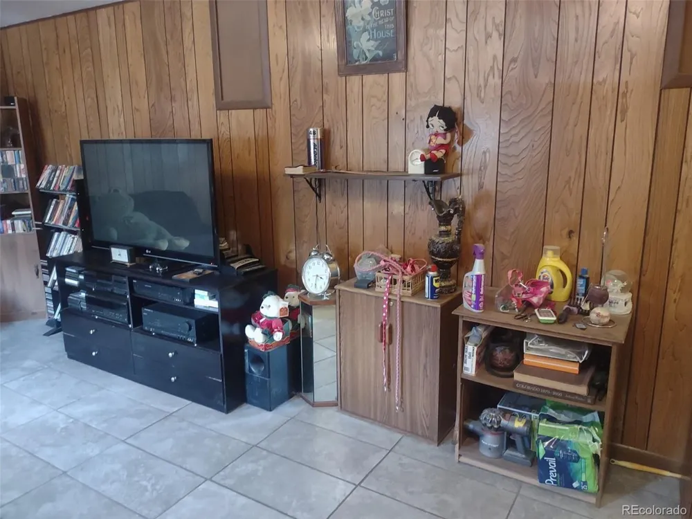 50 Paradise Drive Burlington, CO 80807