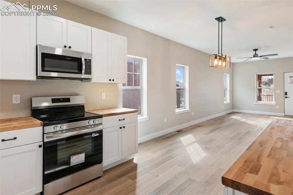 203 W Womack Avenue Cripple Creek, CO 80813