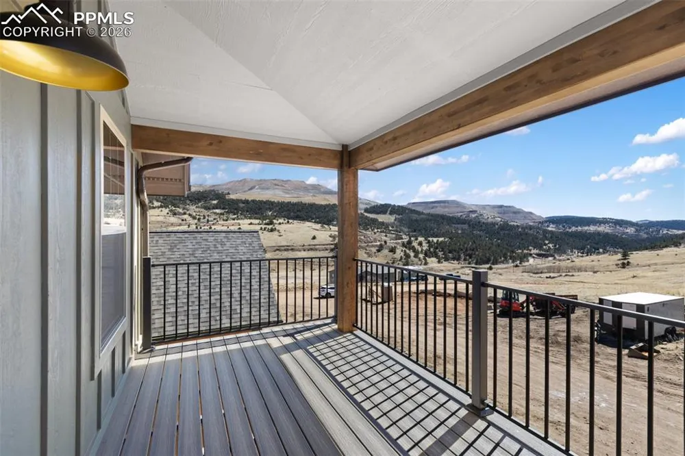 207 W Womack Avenue Cripple Creek, CO 80813