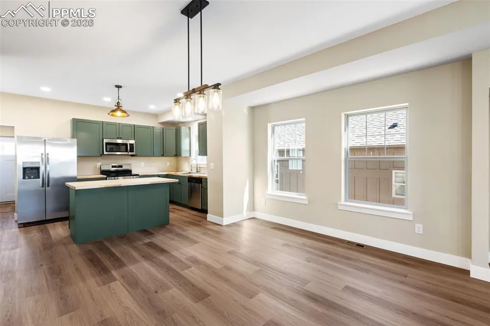 207 W Womack Avenue Cripple Creek, CO 80813