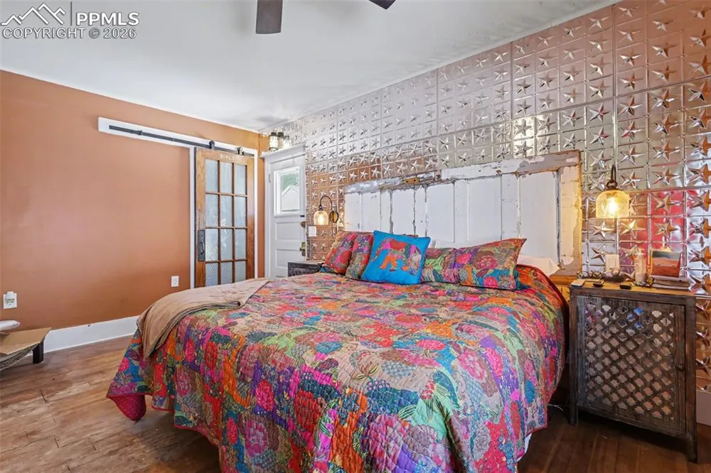 819 Duclo Avenue Manitou Springs, CO 80829