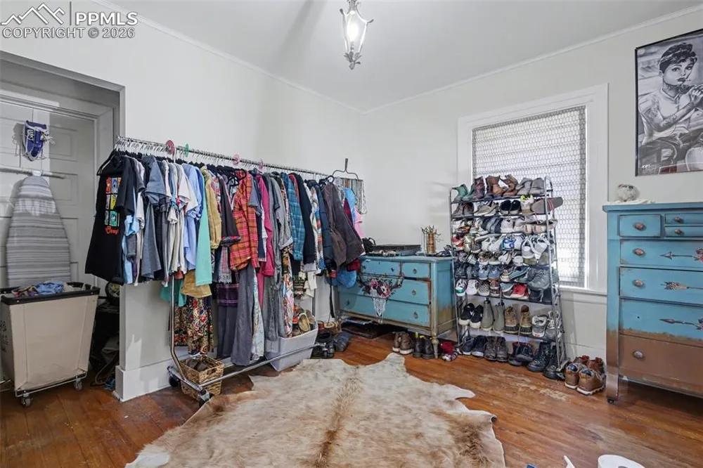 819 Duclo Avenue Manitou Springs, CO 80829