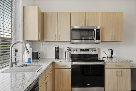 1201 W Whitestone Boulevard #H-203