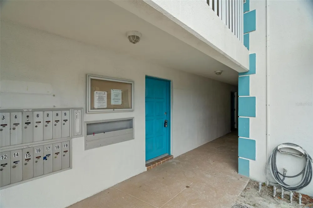 11655 3RD STREET E #1 Treasure Island, FL 33706