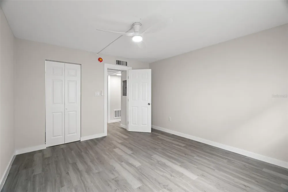 11655 3RD STREET E #1 Treasure Island, FL 33706