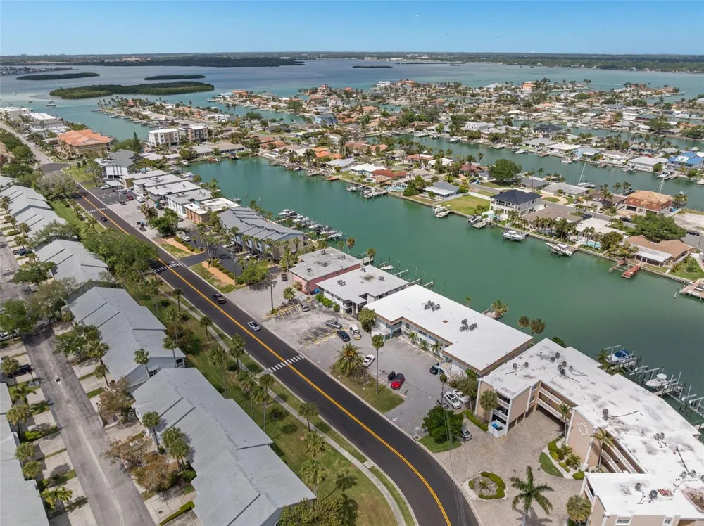 11655 3RD STREET E #1 Treasure Island, FL 33706