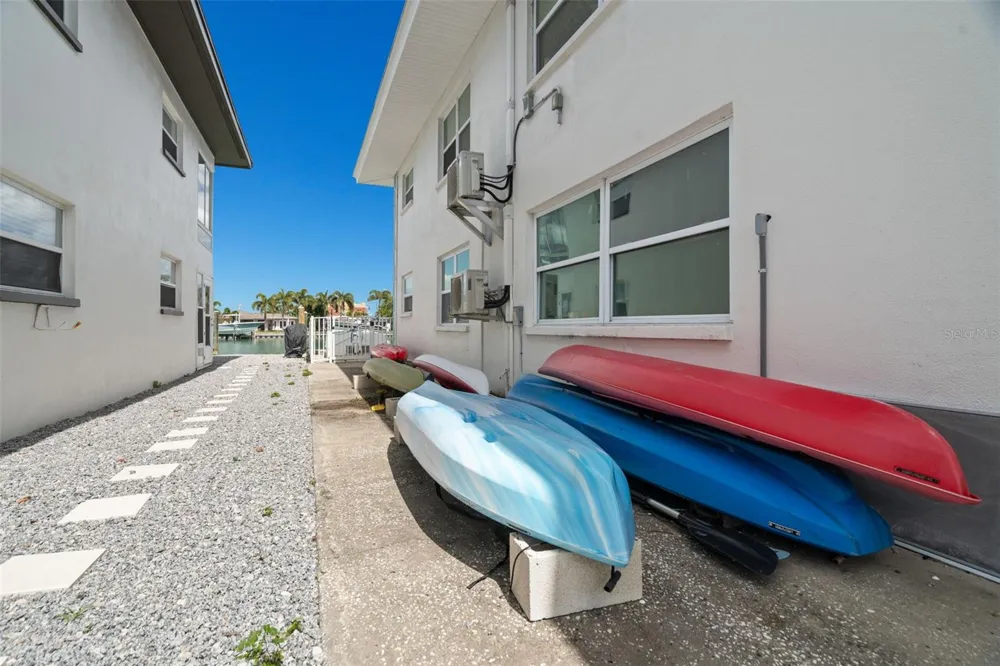 11655 3RD STREET E #1 Treasure Island, FL 33706