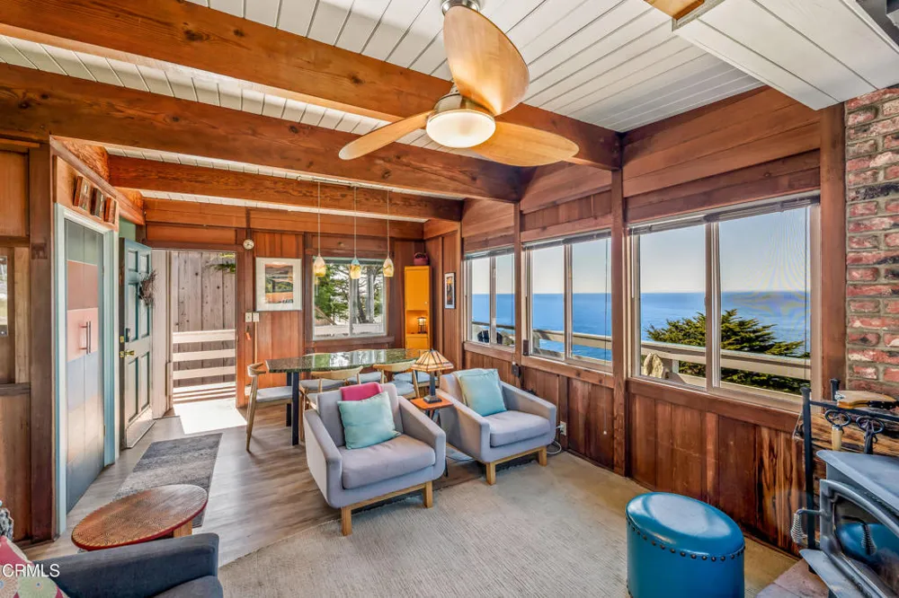 1440 Navarro Bluff Road Albion, CA 95410