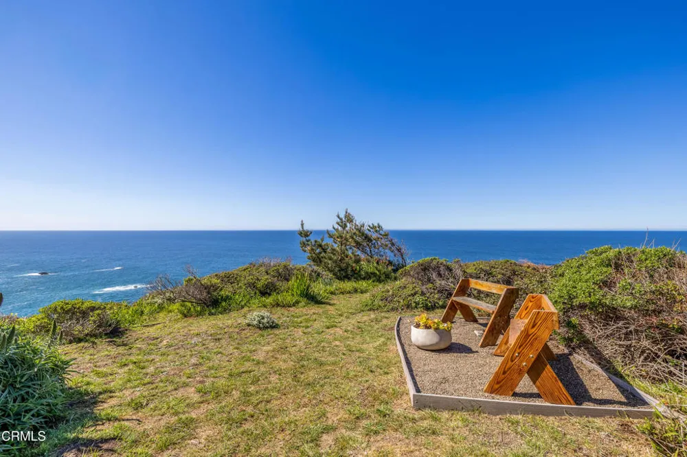 1440 Navarro Bluff Road Albion, CA 95410