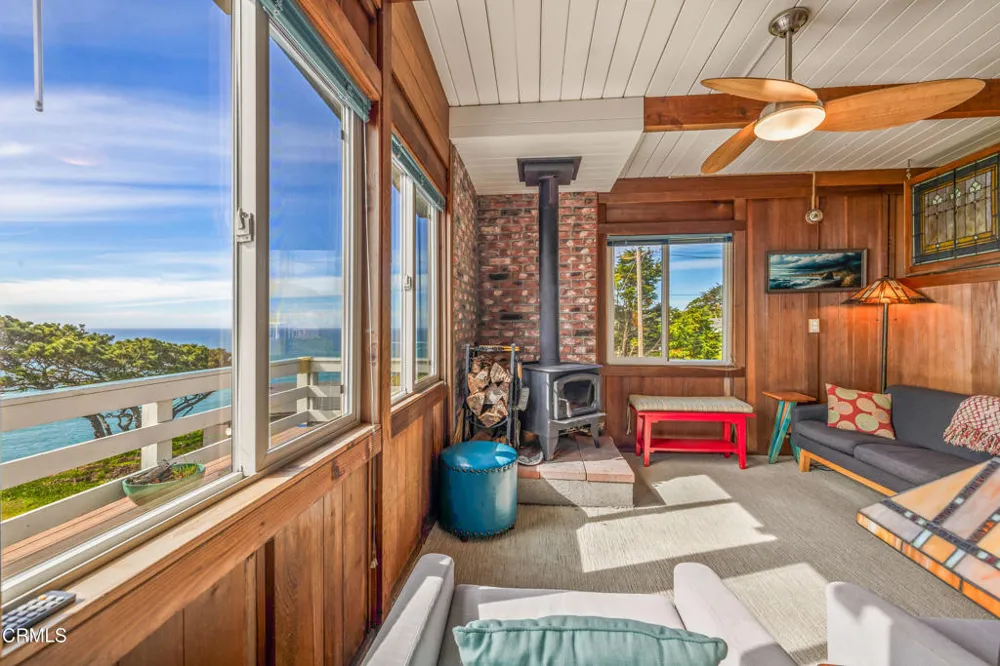 1440 Navarro Bluff Road Albion, CA 95410