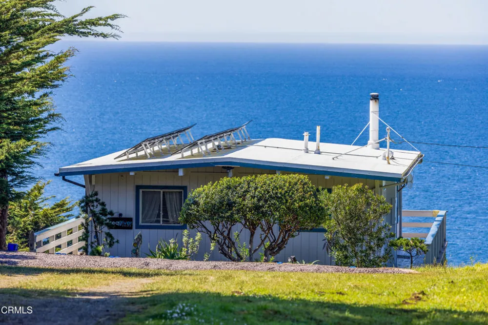 1440 Navarro Bluff Road Albion, CA 95410