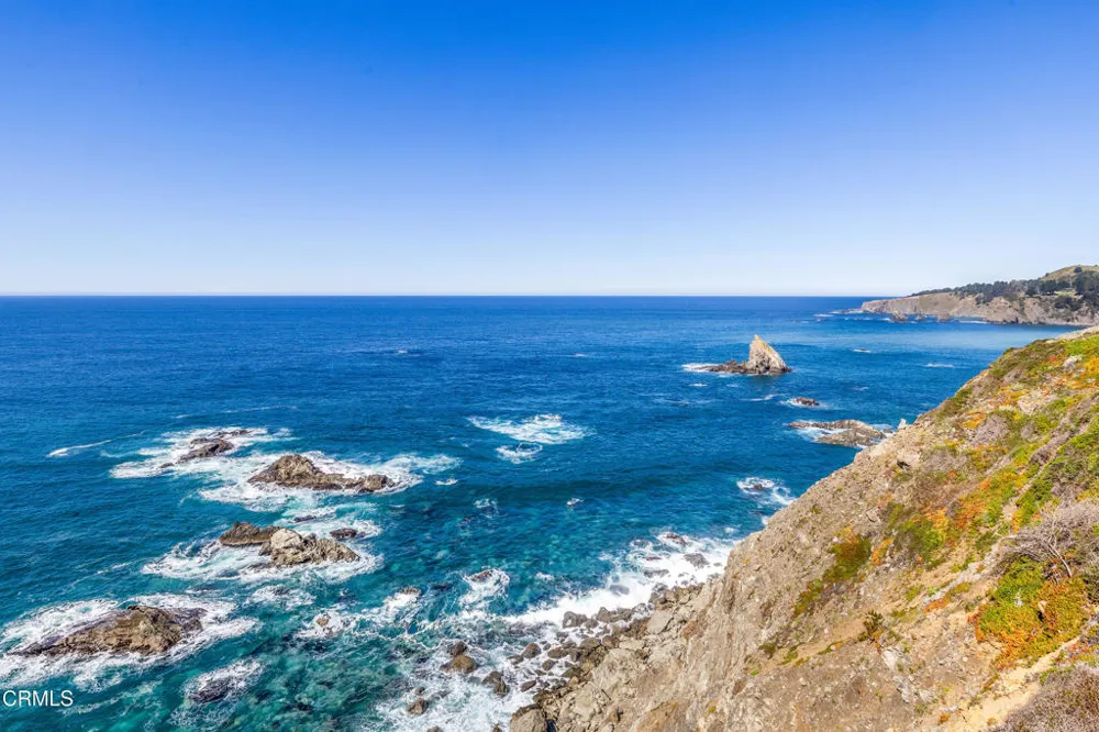 1440 Navarro Bluff Road Albion, CA 95410