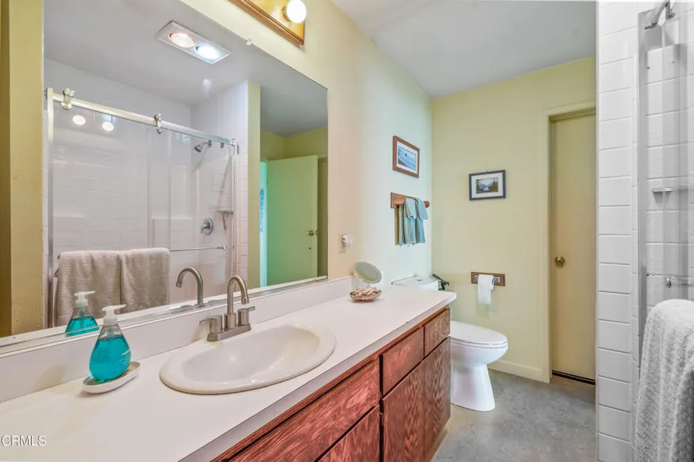 1440 Navarro Bluff Road Albion, CA 95410