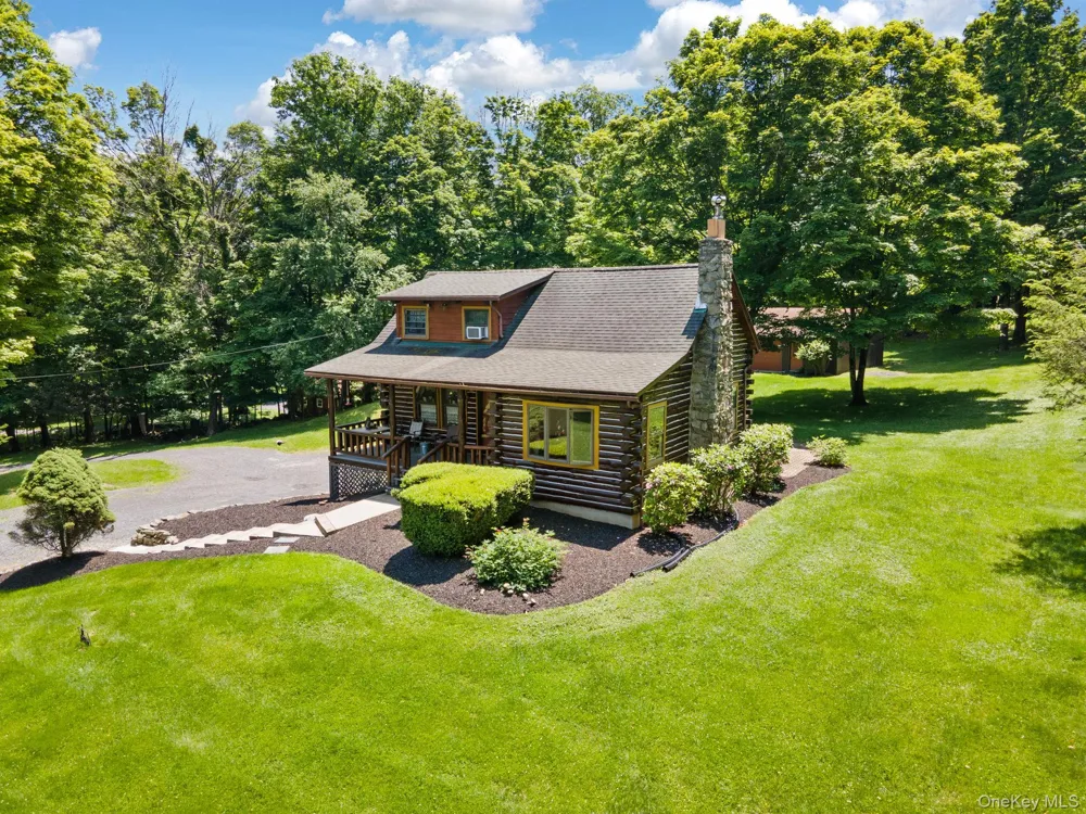 294 Comfort Trail Montgomery, NY 12549