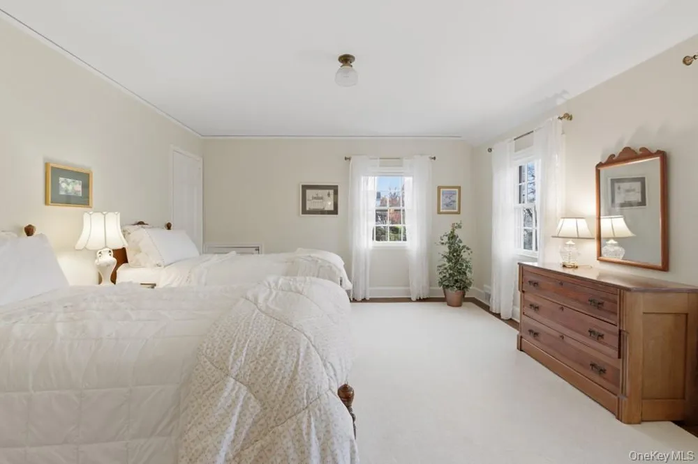 179 River Road Briarcliff Manor, NY 10510
