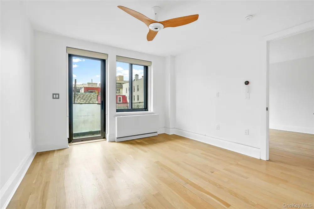 2343 31st Road #3B Astoria, NY 11106