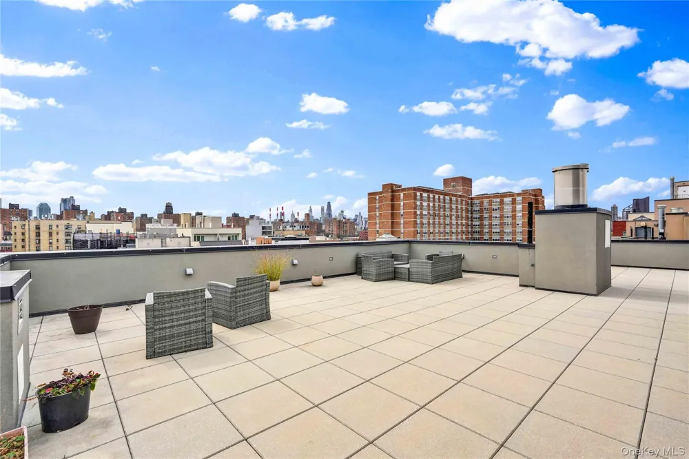 2343 31st Road #3B Astoria, NY 11106