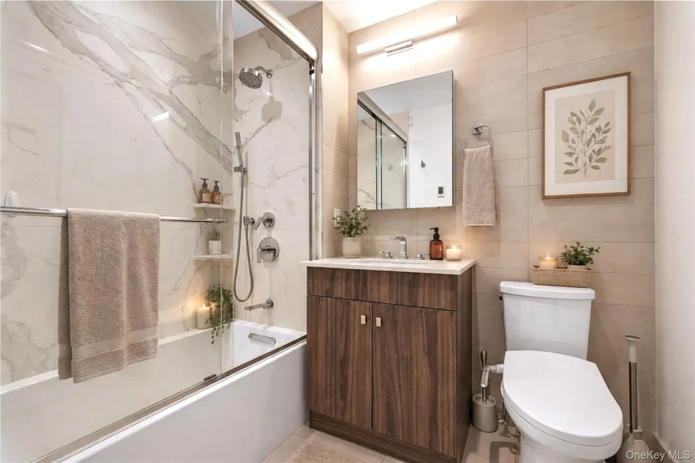 2343 31st Road #3B Astoria, NY 11106