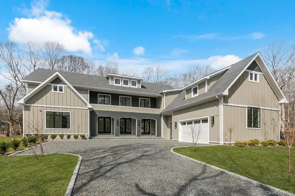 1355 Little Peconic Bay Road Cutchogue, NY 11935