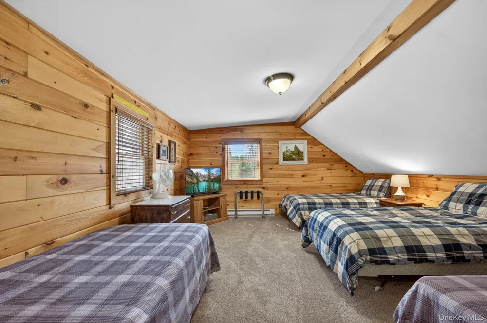 19 Arrowhead Lane Narrowsburg, NY 12764