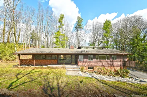 10 Ponderosa Drive