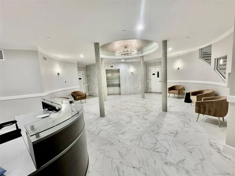 585 Main St #1A Armonk, NY 10504