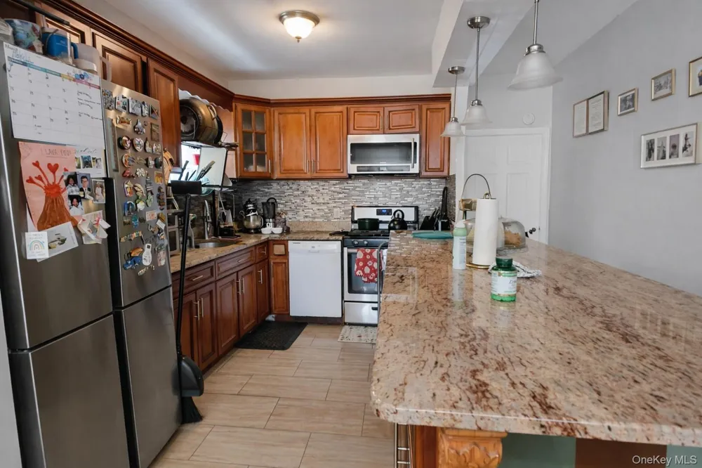 6934 Almeda Avenue Arverne, NY 11692