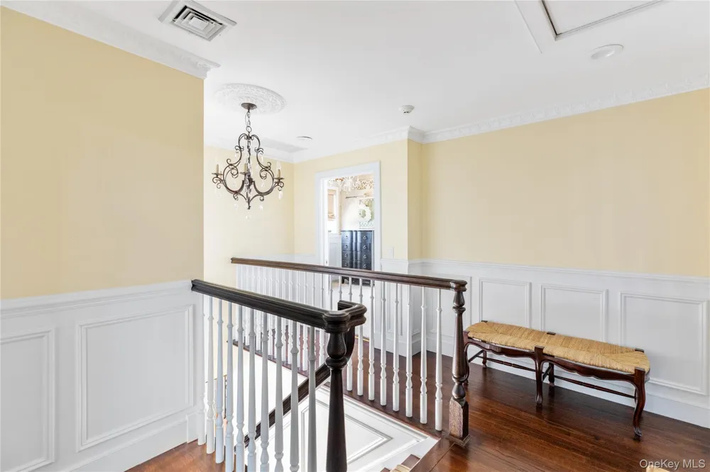 15 Edgemere Street Montauk, NY 11954