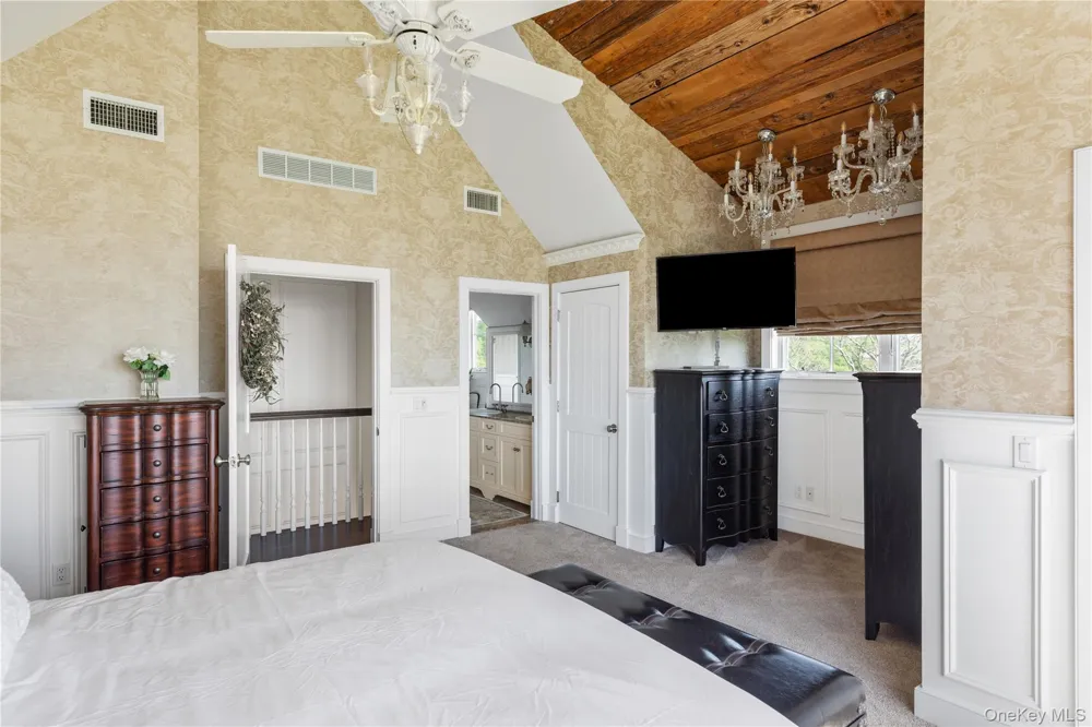 15 Edgemere Street Montauk, NY 11954