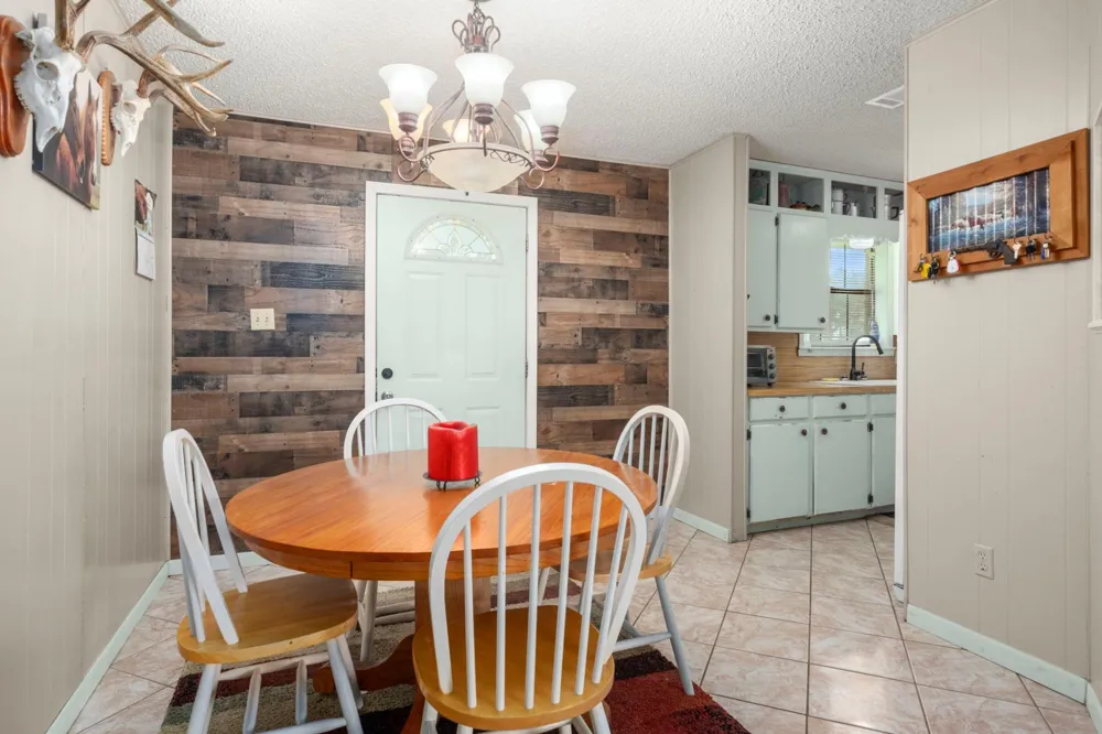 4856 Fm 356 Onalaska, TX 77360