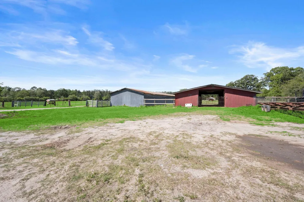 4856 Fm 356 Onalaska, TX 77360
