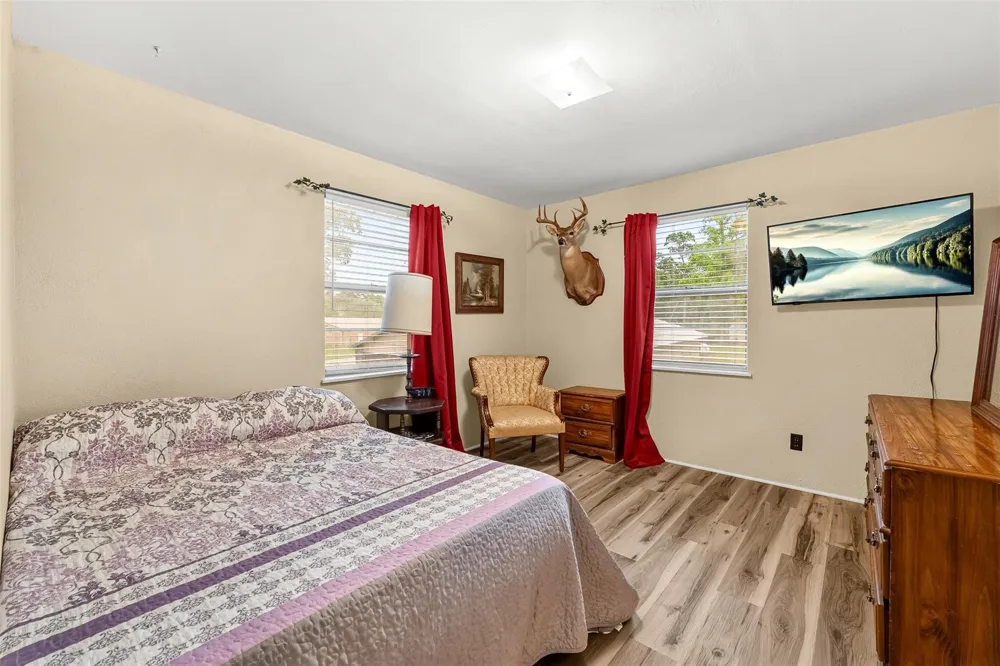 439 Lakeview Harbor Onalaska, TX 77360