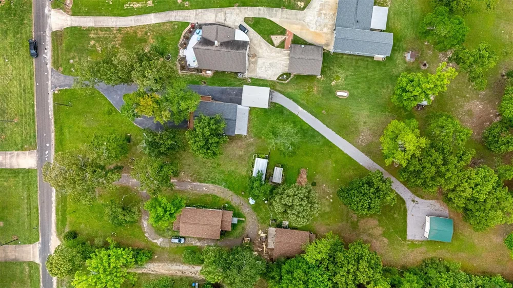 439 Lakeview Harbor Onalaska, TX 77360