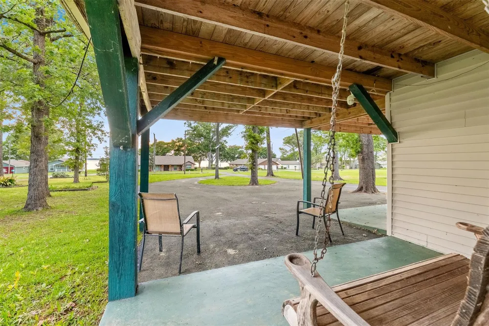 439 Lakeview Harbor Onalaska, TX 77360