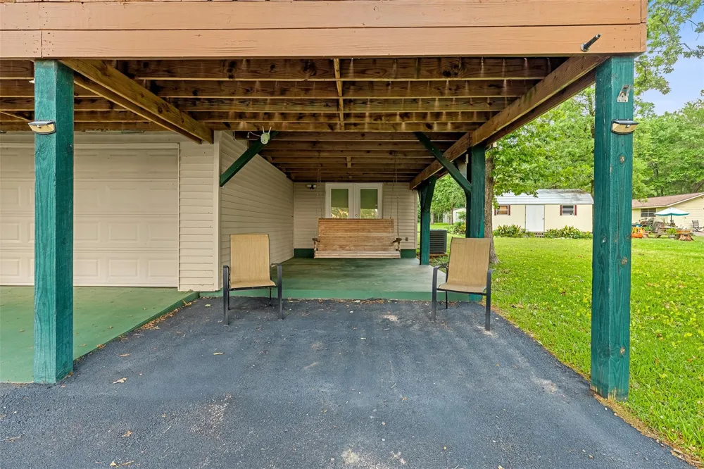 439 Lakeview Harbor Onalaska, TX 77360