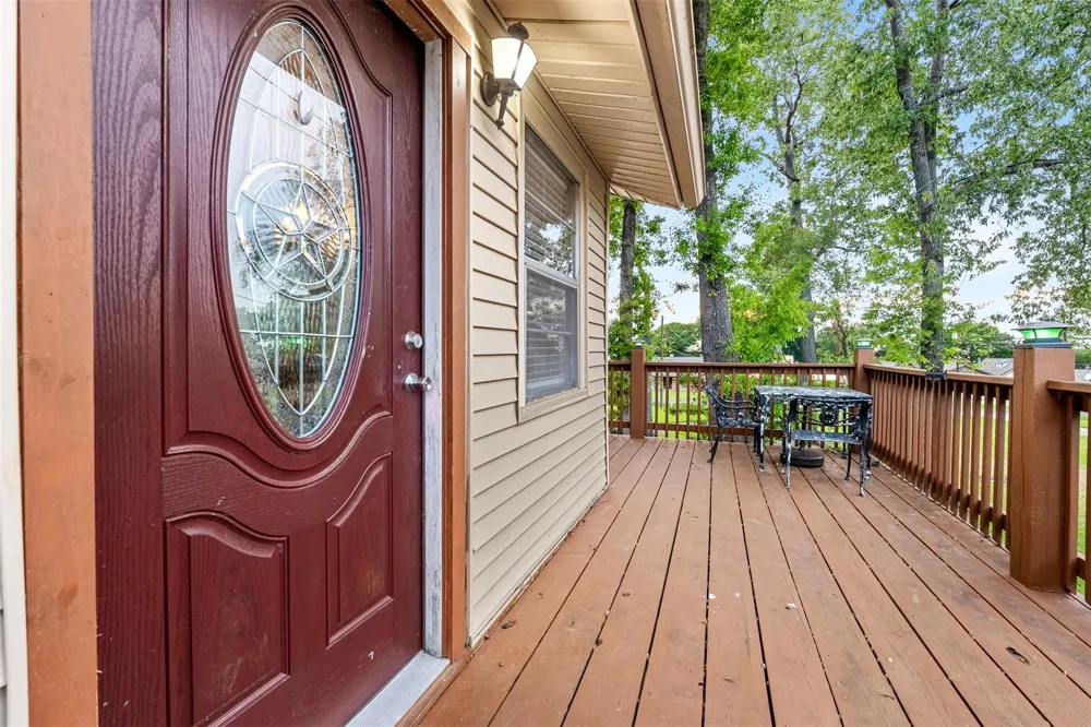 439 Lakeview Harbor Onalaska, TX 77360