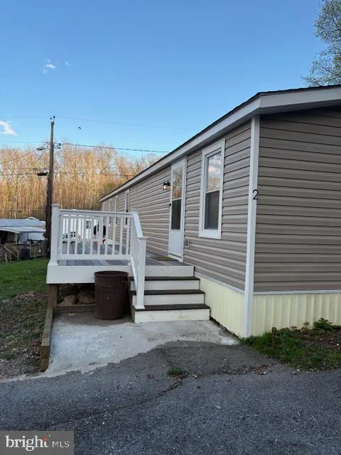 2439 FAIRMOUNT ROAD #2