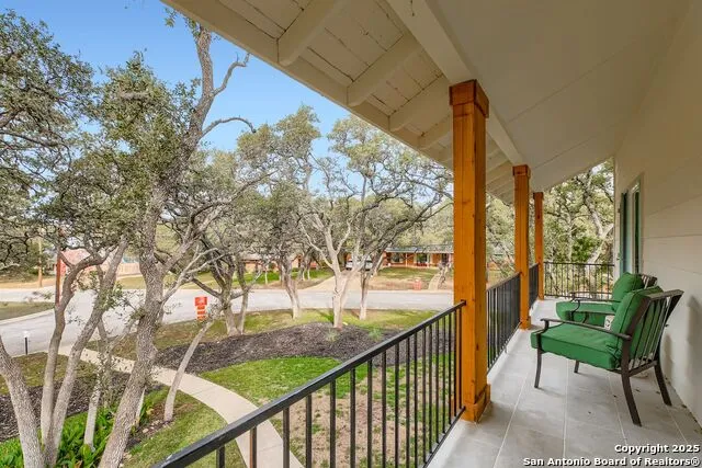 146 Canyon Oaks Hollywood Park, TX 78232
