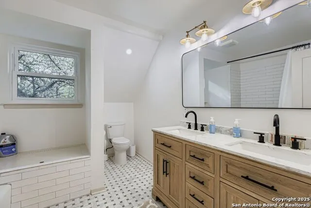 146 Canyon Oaks Hollywood Park, TX 78232