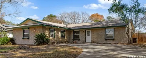 3706 Petry Dr
