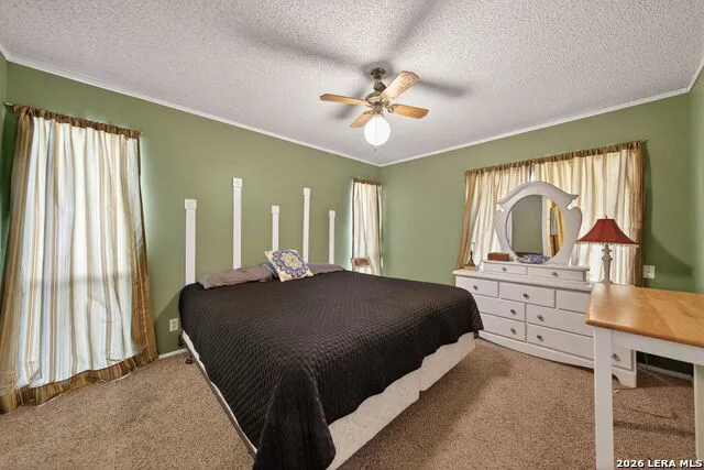 3706 Petry Dr Kirby, TX 78219
