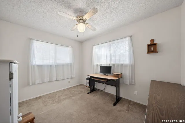 3706 Petry Dr Kirby, TX 78219