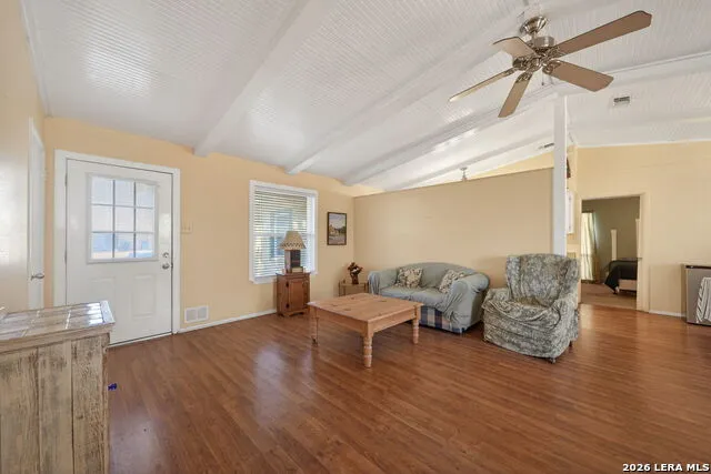 3706 Petry Dr Kirby, TX 78219