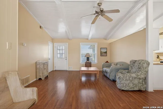 3706 Petry Dr Kirby, TX 78219